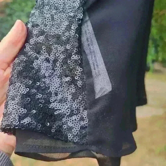 zara NWOT black sequins top  size xs - Picture 7 of 10